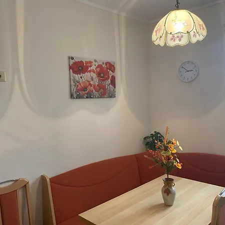 Apartment 2 Am Petersberg Neef